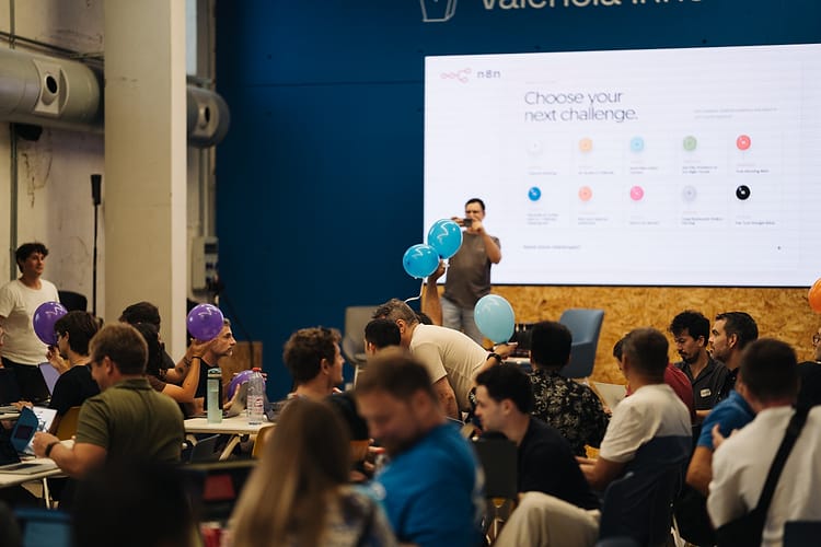 Teams working in front of the “Choose your next challenge” screen